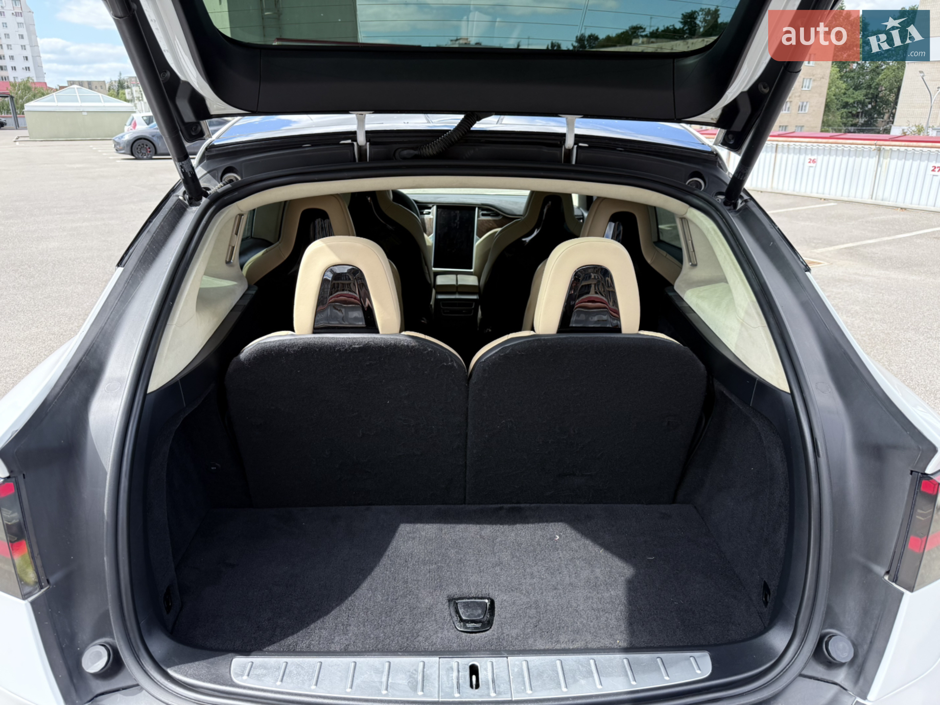 2016 Tesla Model X - мініатюра 31
