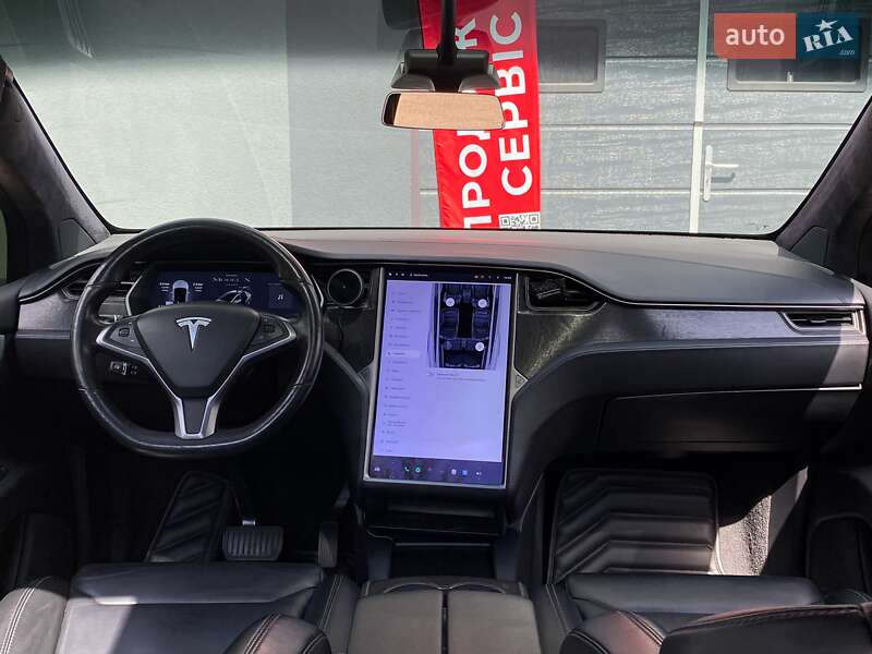 Позашляховик / Кросовер Tesla Model X 2019 в Києві