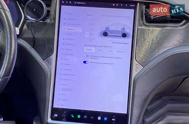 Внедорожник / Кроссовер Tesla Model X 2019 в 