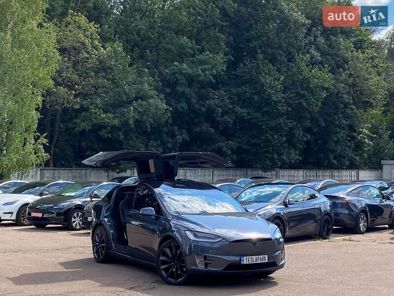 Позашляховик / Кросовер Tesla Model X 2019 в Києві фото 2 Позашляховик / Кросовер Tesla Model X 2019 в Києві