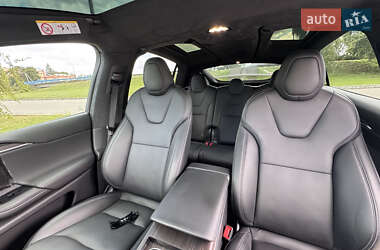Внедорожник / Кроссовер Tesla Model X 2023 в 