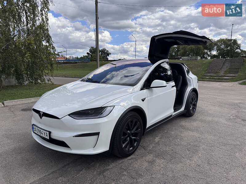 Позашляховик / Кросовер Tesla Model X 2023 в Олександрії фото 16 Позашляховик / Кросовер Tesla Model X 2023 в Олександрії