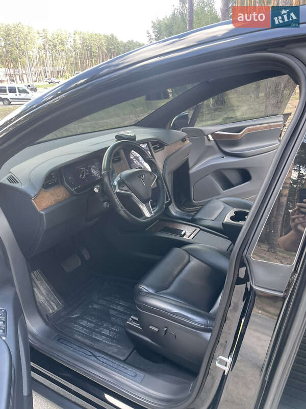 Позашляховик / Кросовер Tesla Model X 2020 в Києві