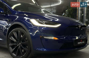 Позашляховик / Кросовер Tesla Model X 2022 в 