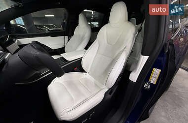 Позашляховик / Кросовер Tesla Model X 2022 в 