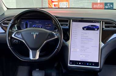 Внедорожник / Кроссовер Tesla Model X 2017 в 