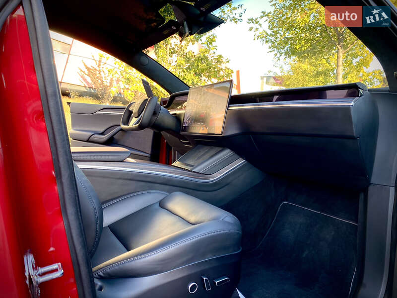 Позашляховик / Кросовер Tesla Model X 2024 в Києві