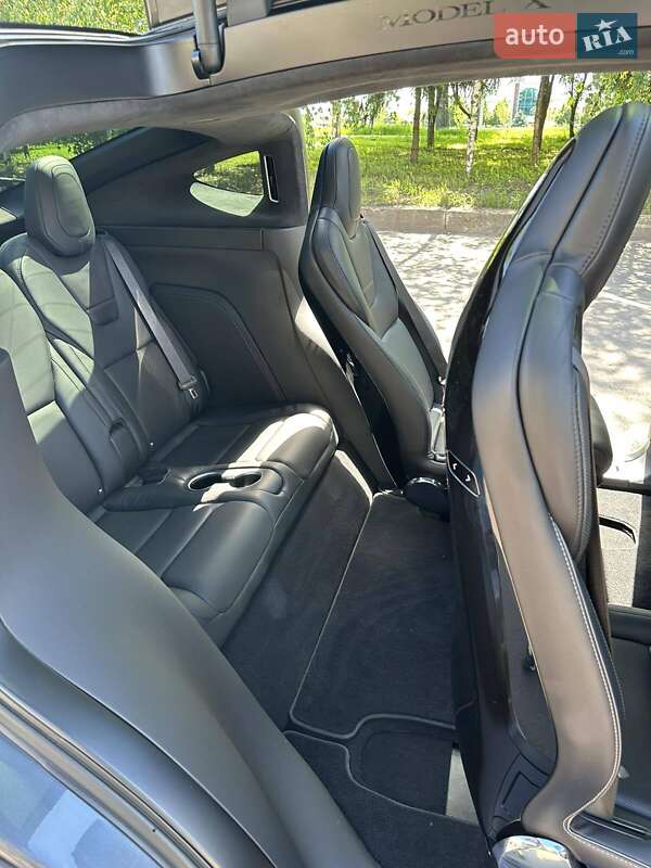 Внедорожник / Кроссовер Tesla Model X 2016 в Киеве фото 24 Внедорожник / Кроссовер Tesla Model X 2016 в Киеве