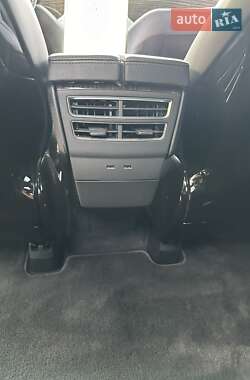 Внедорожник / Кроссовер Tesla Model X 2016 в Киеве