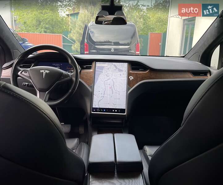 Позашляховик / Кросовер Tesla Model X 2020 в Києві