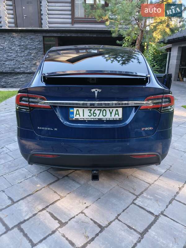 Позашляховик / Кросовер Tesla Model X 2016 в Броварах
