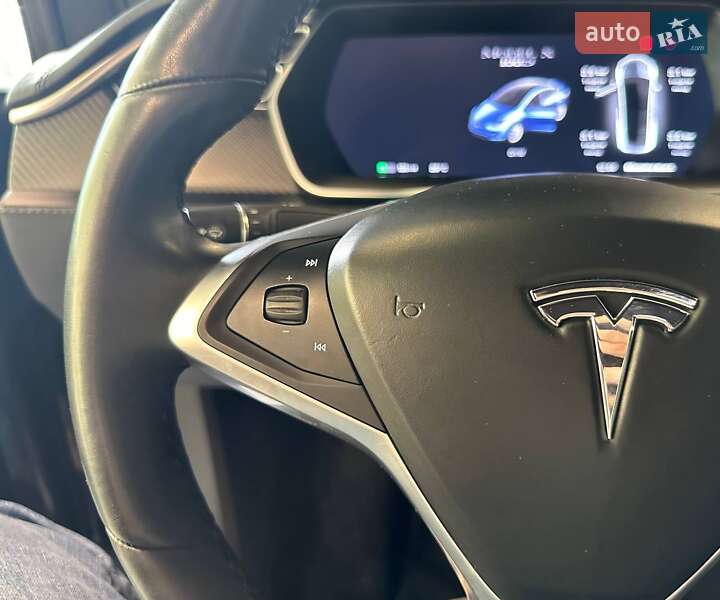 Внедорожник / Кроссовер Tesla Model X 2018 в Львове