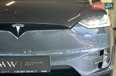Позашляховик / Кросовер Tesla Model X 2018 в 