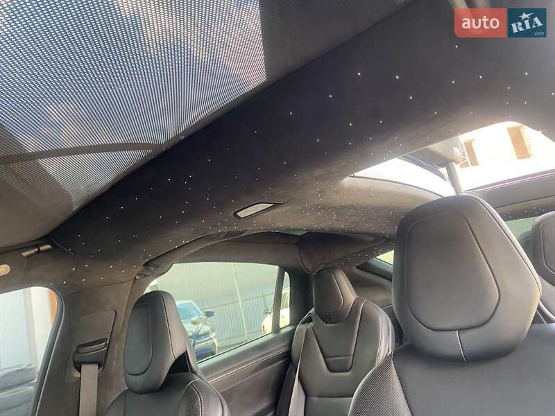 Внедорожник / Кроссовер Tesla Model X 2016 в Луцке