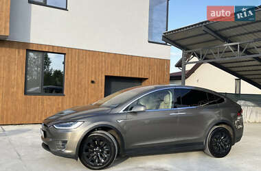 Внедорожник / Кроссовер Tesla Model X 2016 в Киеве