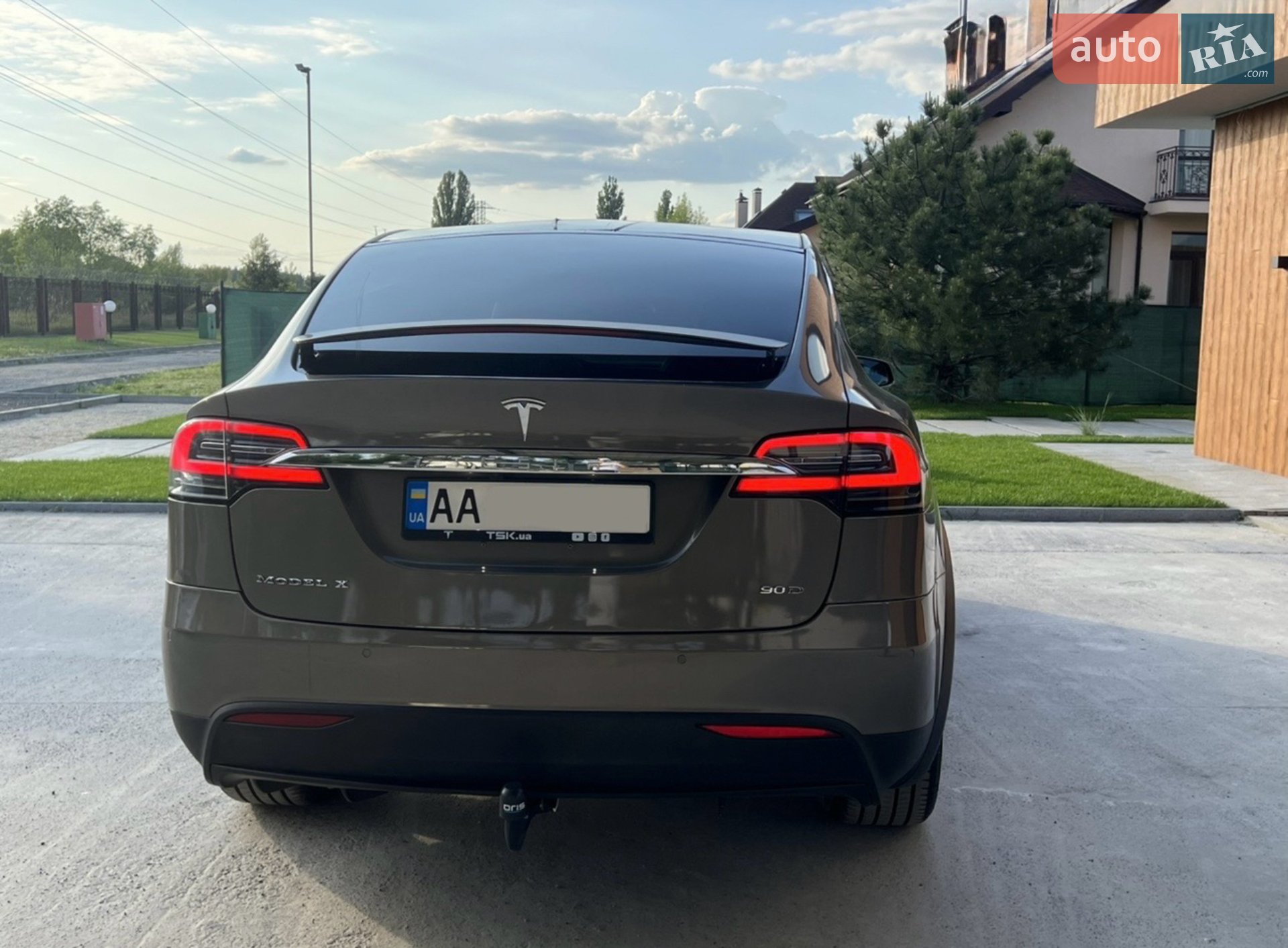 2016 Tesla Model X - мініатюра 6