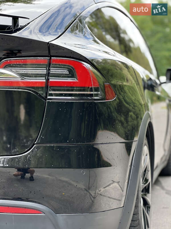 Внедорожник / Кроссовер Tesla Model X 2017 в Кременчуге