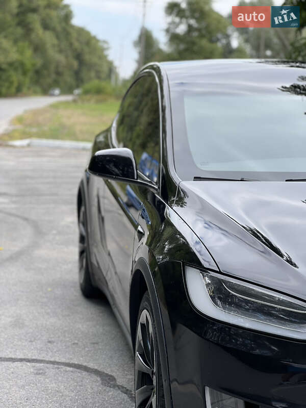 Внедорожник / Кроссовер Tesla Model X 2017 в Кременчуге