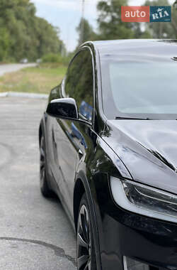 Внедорожник / Кроссовер Tesla Model X 2017 в 