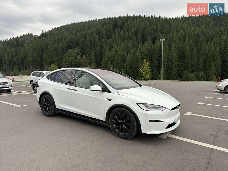 Позашляховик / Кросовер Tesla Model X 2022 в Косові