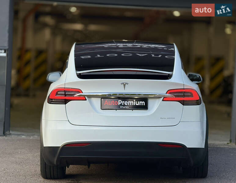 Позашляховик / Кросовер Tesla Model X 2019 в Харкові