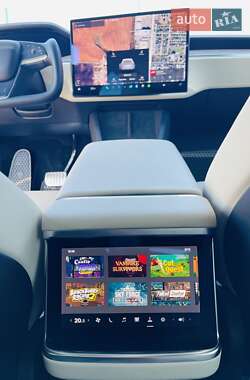 Внедорожник / Кроссовер Tesla Model X 2022 в 