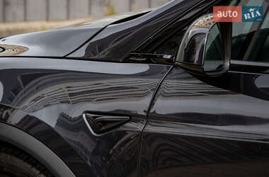Внедорожник / Кроссовер Tesla Model X 2024 в 