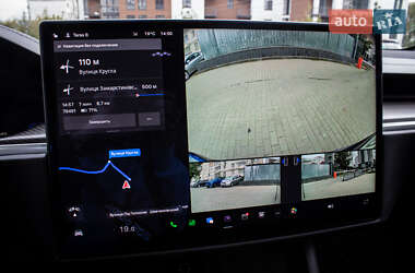 Внедорожник / Кроссовер Tesla Model X 2024 в 