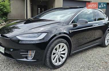 Внедорожник / Кроссовер Tesla Model X 2019 в 