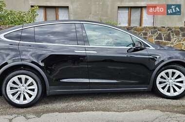 Внедорожник / Кроссовер Tesla Model X 2019 в 