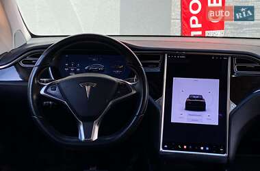 Внедорожник / Кроссовер Tesla Model X 2017 в 