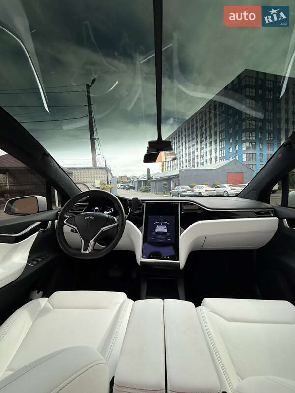 Внедорожник / Кроссовер Tesla Model X 2018 в Днепре