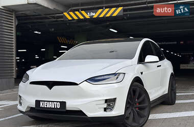 Позашляховик / Кросовер Tesla Model X 2020 в 