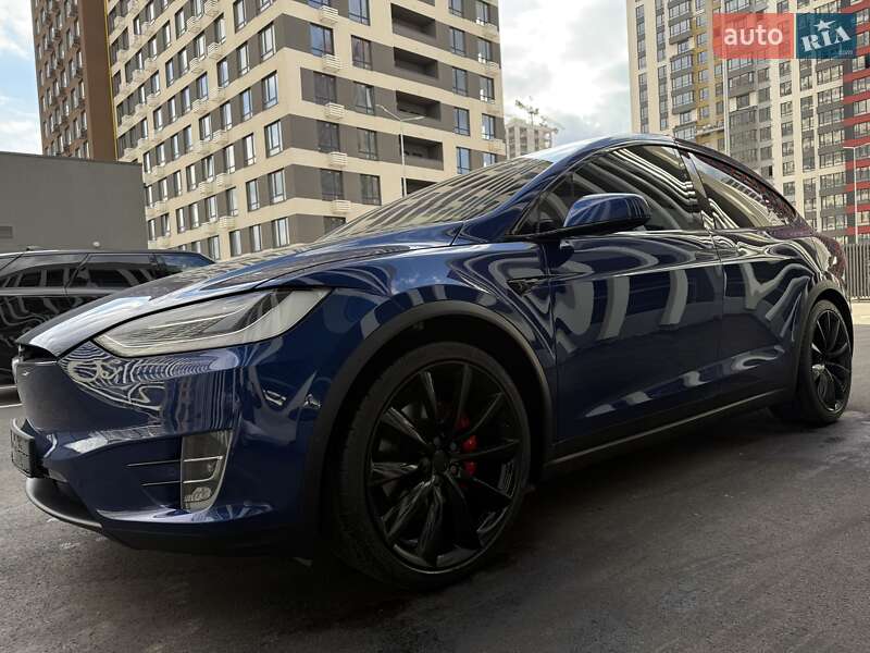 Позашляховик / Кросовер Tesla Model X 2020 в Києві