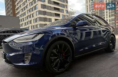Внедорожник / Кроссовер Tesla Model X 2020 в 