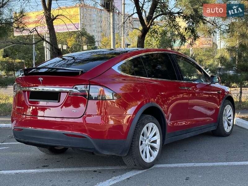 Позашляховик / Кросовер Tesla Model X 2018 в Одесі