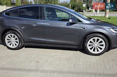 Внедорожник / Кроссовер Tesla Model X 2019 в 