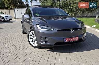 Внедорожник / Кроссовер Tesla Model X 2019 в 