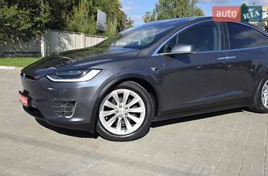 Внедорожник / Кроссовер Tesla Model X 2019 в 