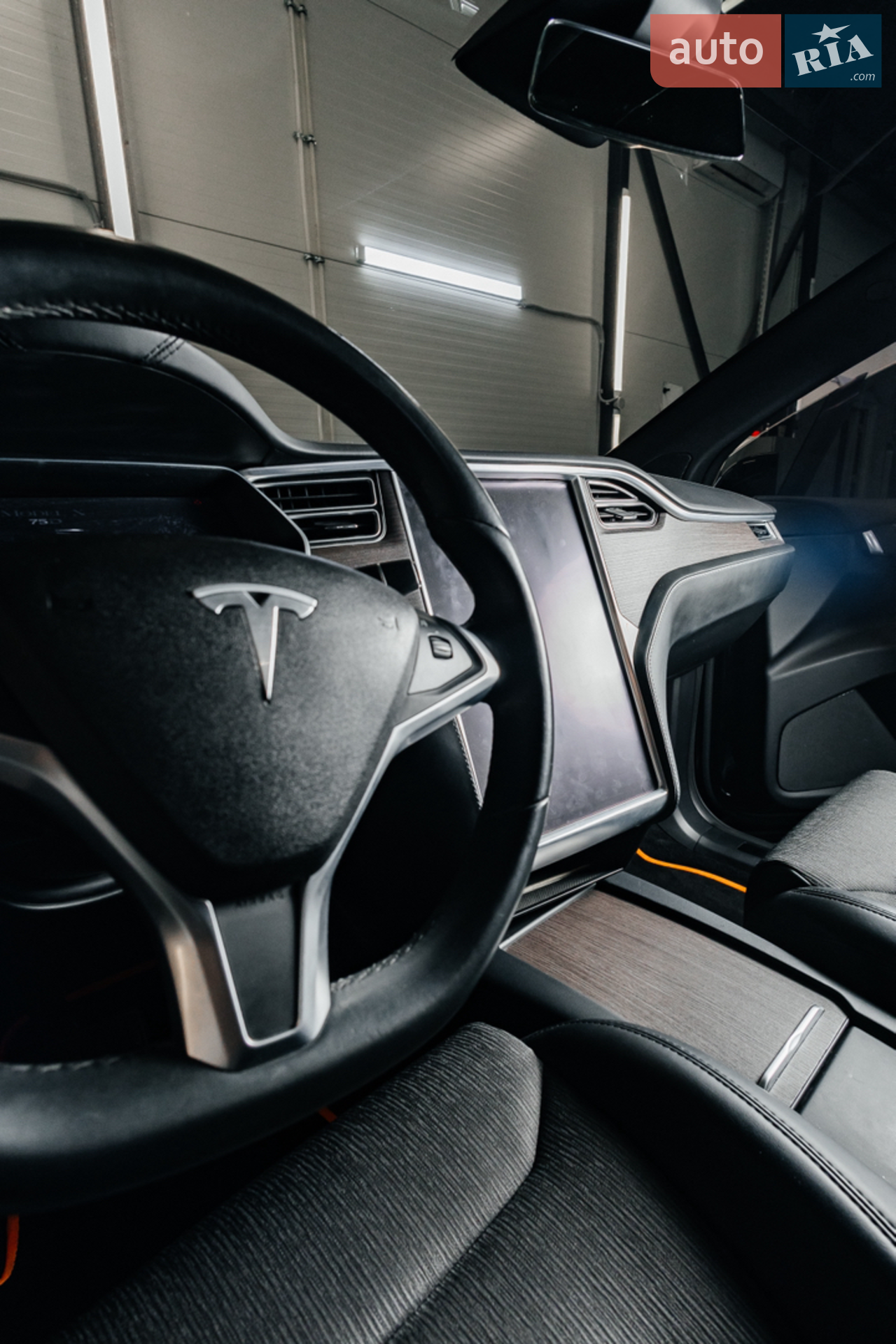 2017 Tesla Model X - мініатюра 13