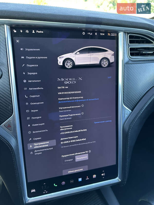 Позашляховик / Кросовер Tesla Model X 2016 в Вінниці