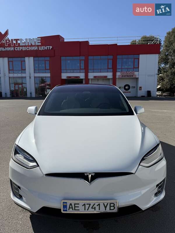 Позашляховик / Кросовер Tesla Model X 2020 в Дніпрі