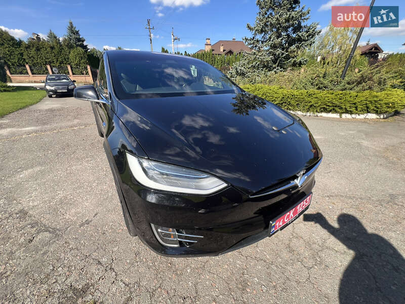 Внедорожник / Кроссовер Tesla Model X 2018 в Киеве фото 5 Внедорожник / Кроссовер Tesla Model X 2018 в Киеве
