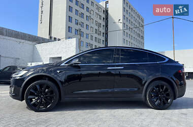 Внедорожник / Кроссовер Tesla Model X 2017 в 