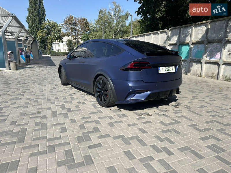 Позашляховик / Кросовер Tesla Model X 2018 в Дніпрі