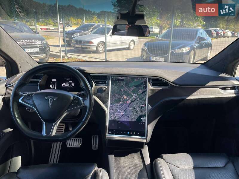 Внедорожник / Кроссовер Tesla Model X 2016 в Виннице