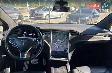 Внедорожник / Кроссовер Tesla Model X 2016 в 
