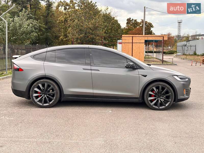 Внедорожник / Кроссовер Tesla Model X 2019 в Днепре