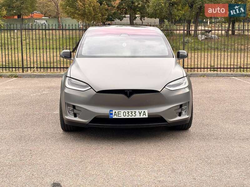 Внедорожник / Кроссовер Tesla Model X 2019 в Днепре