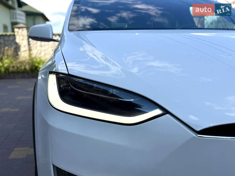 Внедорожник / Кроссовер Tesla Model X 2017 в Тернополе